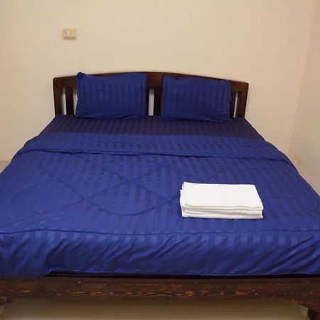 โคบาล ห้องพักรายวัน Chom Thong Extérieur photo