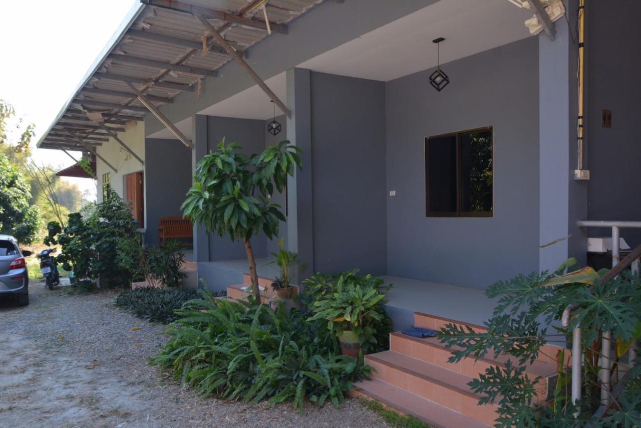 โคบาล ห้องพักรายวัน Chom Thong Extérieur photo